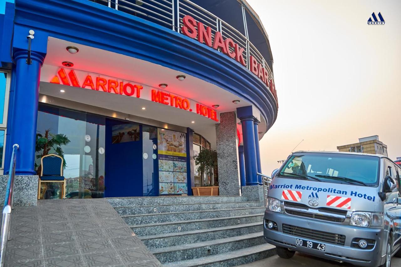 Marriot Metropolitan Hotel Douala Bagian luar foto